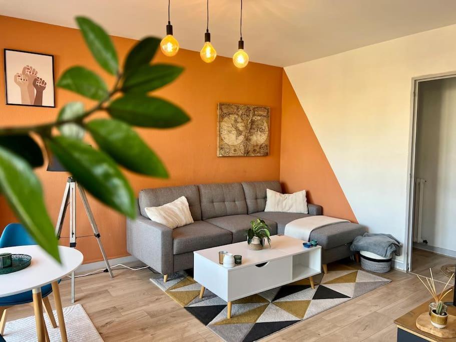 Le P'Tit Anatole - Joli T2 Avec Parking Apartment Poitiers Exterior foto